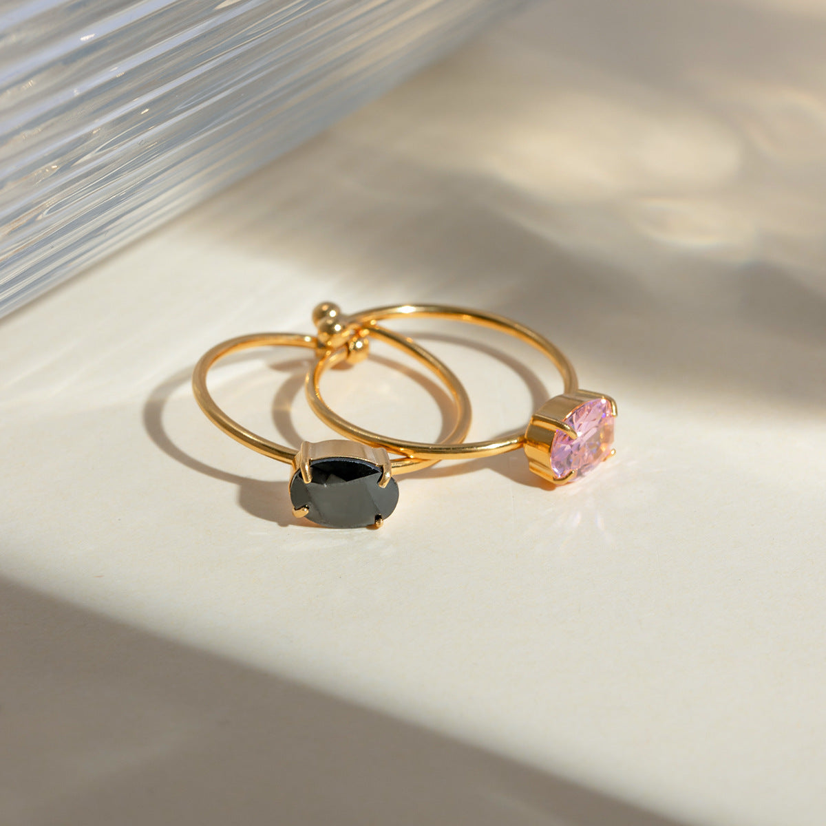 Damen Offener Ring mit farblich akzentuiertem Zirkonia Shop Nory