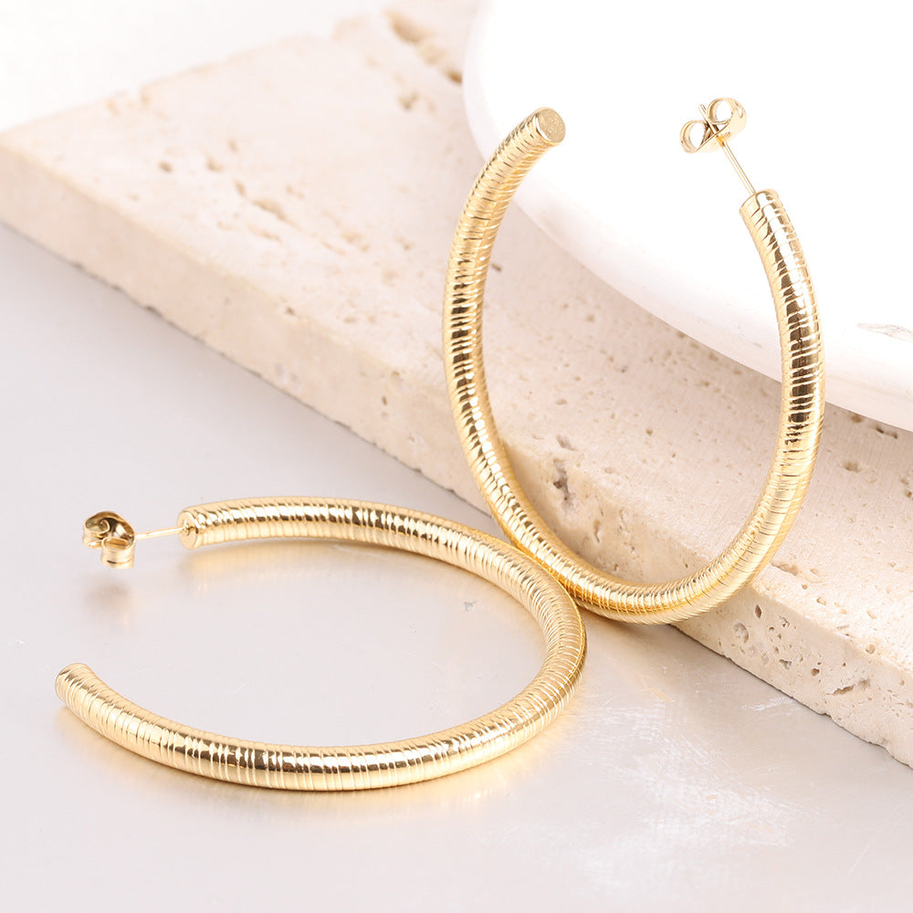 Damen Creolen mit kunstvollem Spiraldesign Shop Nory