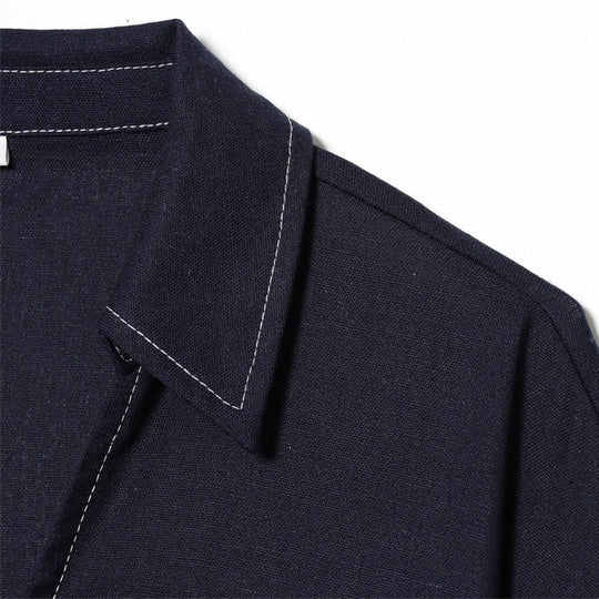 Damen Boxy‑Hemdbluse mit offenem V‑Ausschnitt, kurzem Oversize‑Arm und Kontrastnaht Shop Nory
