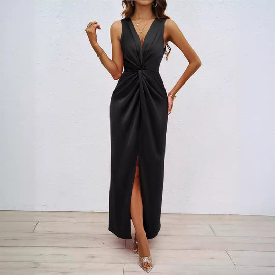 Damen Elegantes Abendkleid mit tiefem V-Ausschnitt und raffinierten Drapierungen