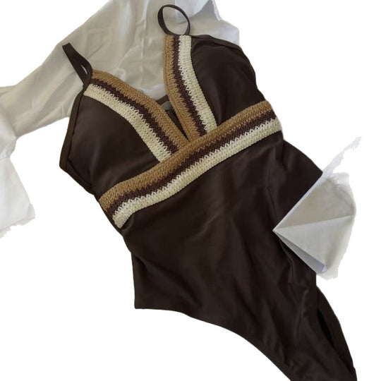 Damen Eleganter Einteiler-Badeanzug mit raffinierten Farbdetails