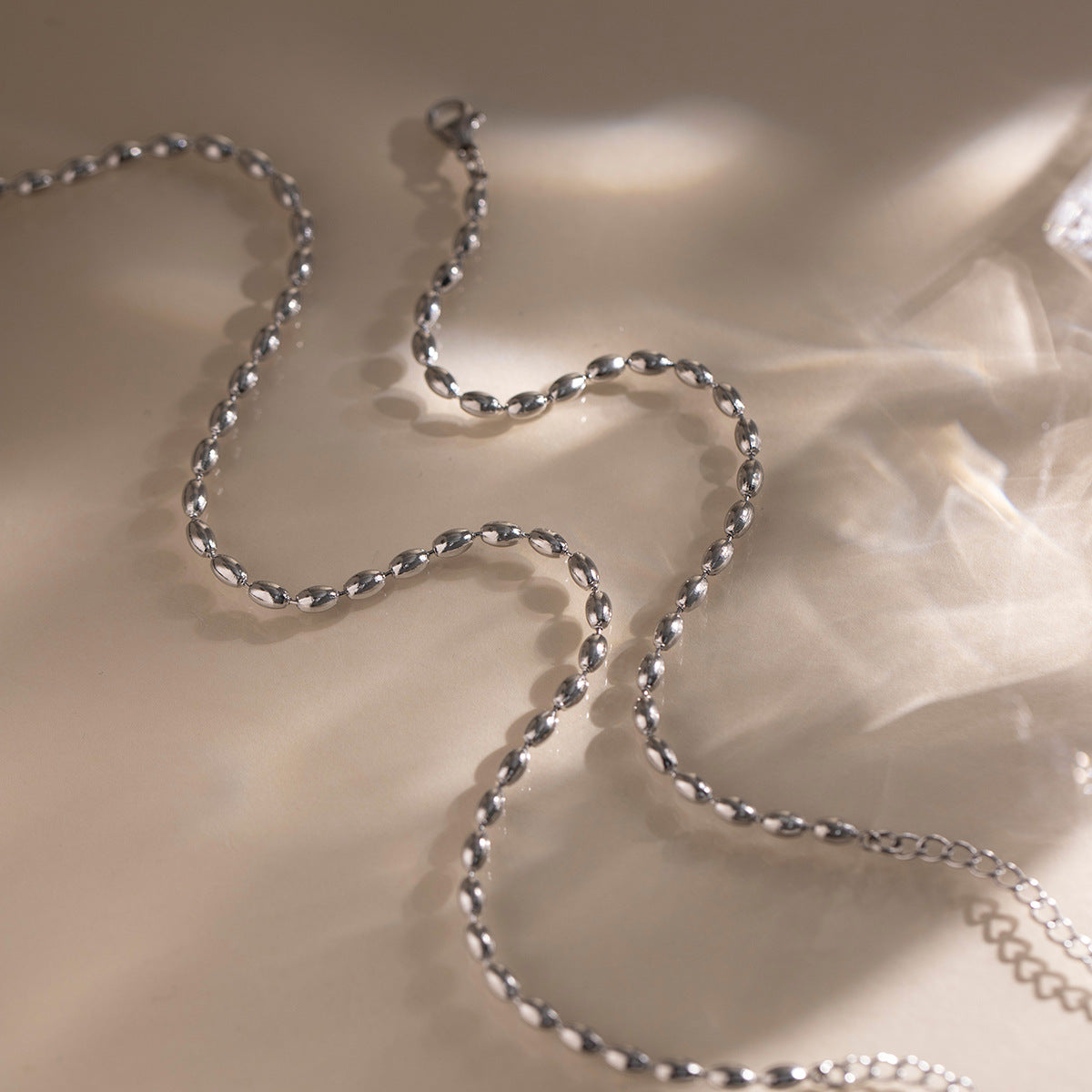 Damen Armband mit hypoallergenen und wasserfesten Eigenschaften Shop Nory