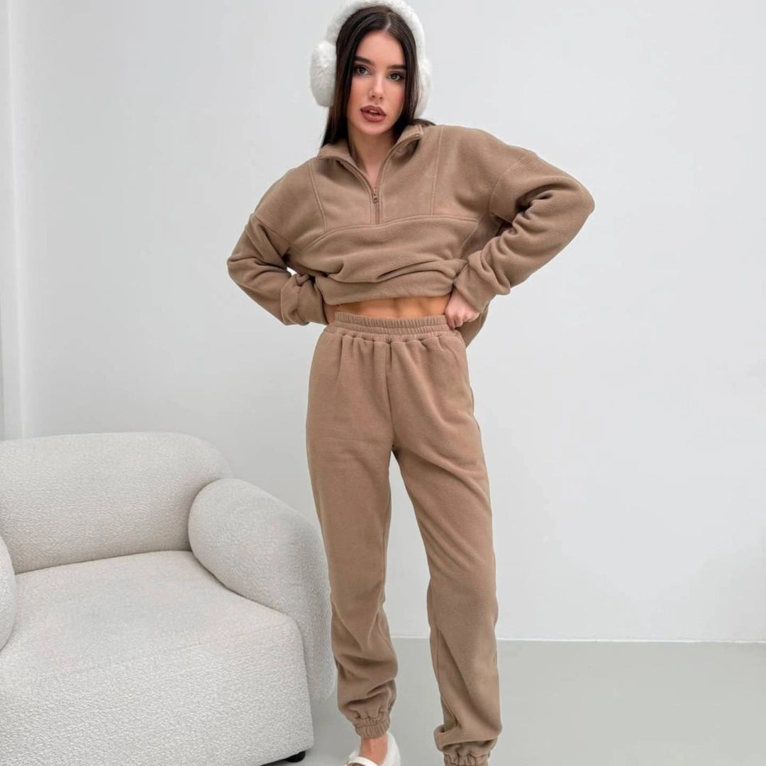 Damen gemütlicher Fleece-Zweiteiler mit halbem Reißverschluss, cropped Pullover und hochtaillierter Jogginghose mit elastischem Bund Shop Nory