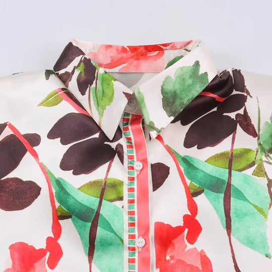 Damen Leichte seidenähnliche Hemdbluse mit Aquarell-Blütenprint und Kontrastborte Shop Nory