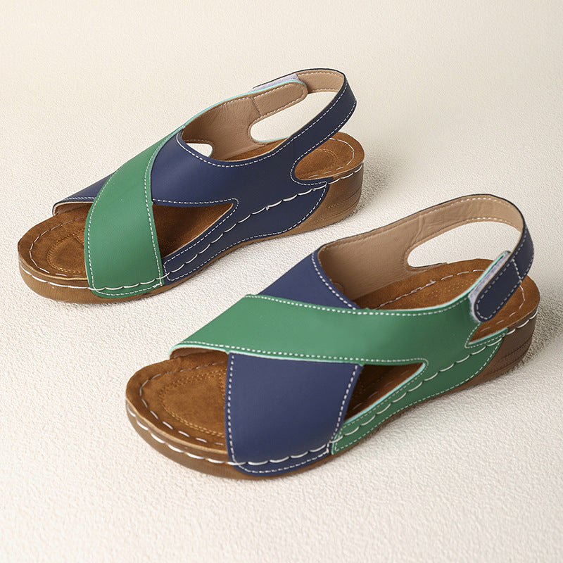 Damen Komfortable und elegante Clogs mit Kreuzriemen