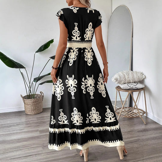 Damen Boho-Langkleid mit V‑Ausschnitt, tailliertem Stretch-Bund und kontrastierendem Ornamentdruck Shop Nory