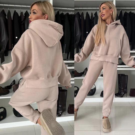 Damen Kurzgeschnittenes Kapuzen-Hoodie und High‑Waist Jogginghose Set aus weichem French-Terry Shop Nory