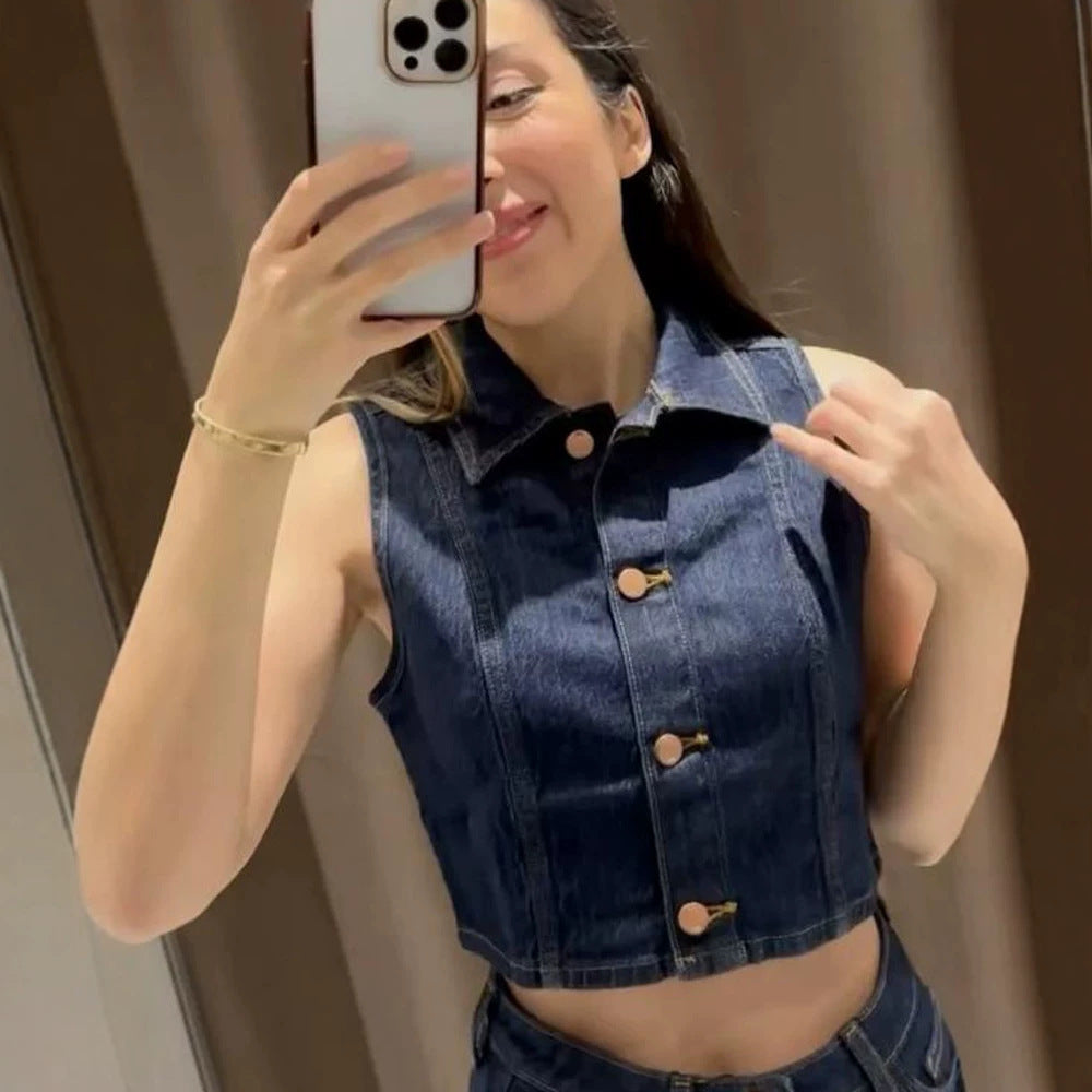 Damen Kurz geschnittene Jeansweste mit taillierter Paneelierung und Metallknopfleiste Shop Nory