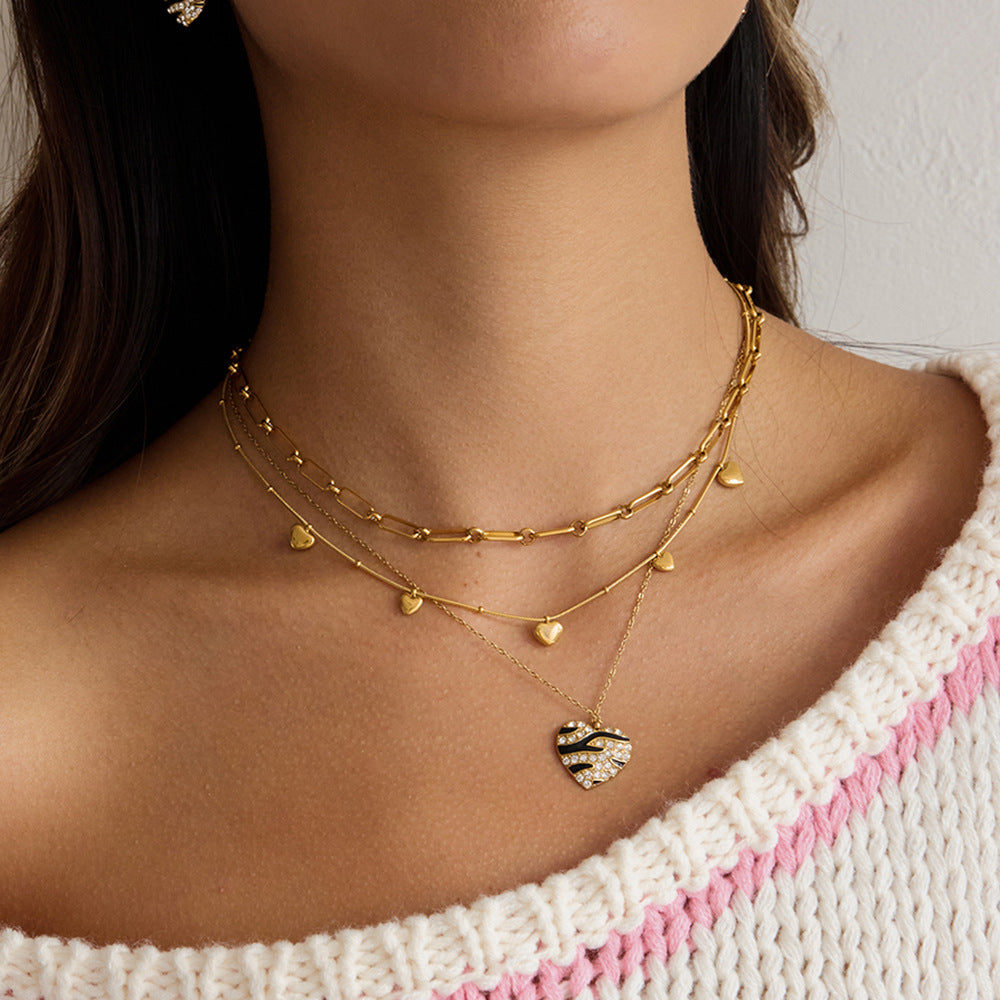 Damen elegante Halskette aus hypoallergenem Edelstahl mit luxuriösen Perlendetails Shop Nory