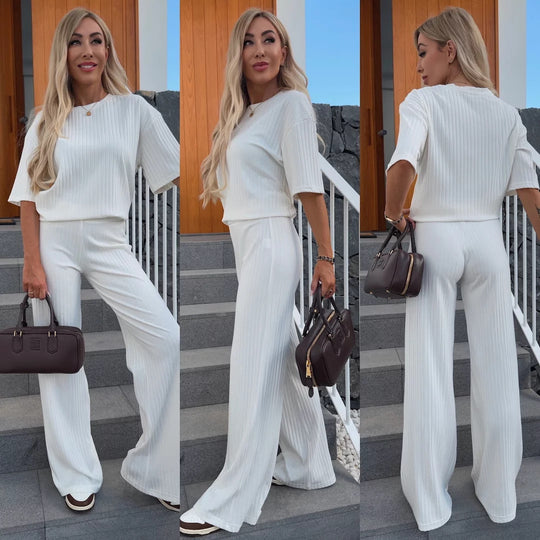Damen weiches geripptes Lounge-Set mit Oversize-Viskoseshirt und High-Waist Schlaghose Shop Nory