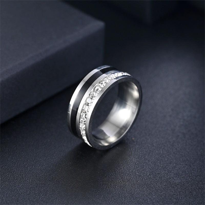 Herren Ring mit edler schwarzer Keramikeinlage und glitzerndem Zirkonia-Besatz Shop Nory