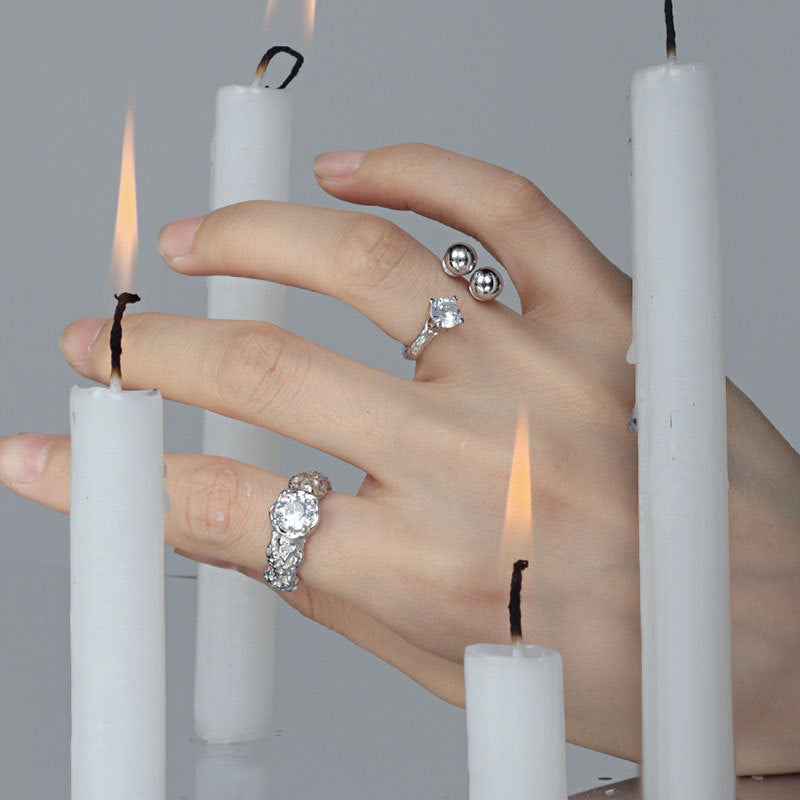 Damenring mit filigranem Design und funkelnden Kristallen Shop Nory