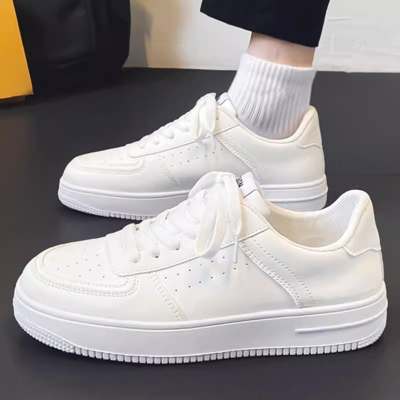 Damen Minimalistische Low-Top Plateau-Sneaker aus veganem Glattleder mit perforierten Details und gepolstertem Komfortfußbett Shopy Nory