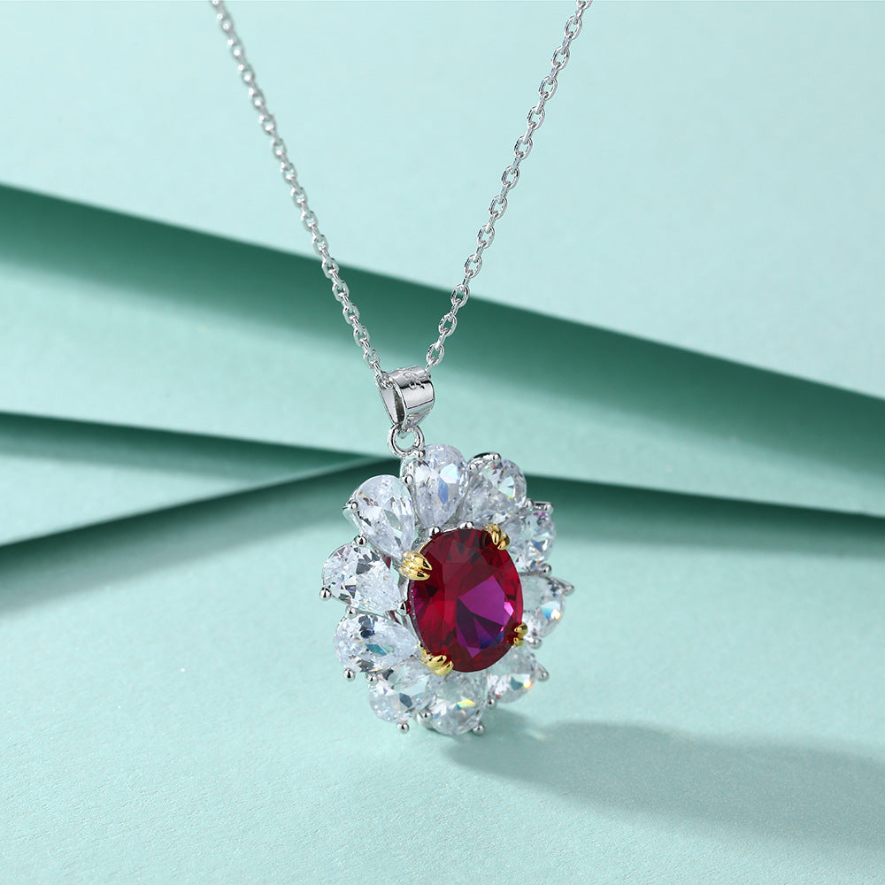 Damen eleganter Anhänger mit schimmerndem Rubin und Zirkonia-Blüten-Design Shop Nory