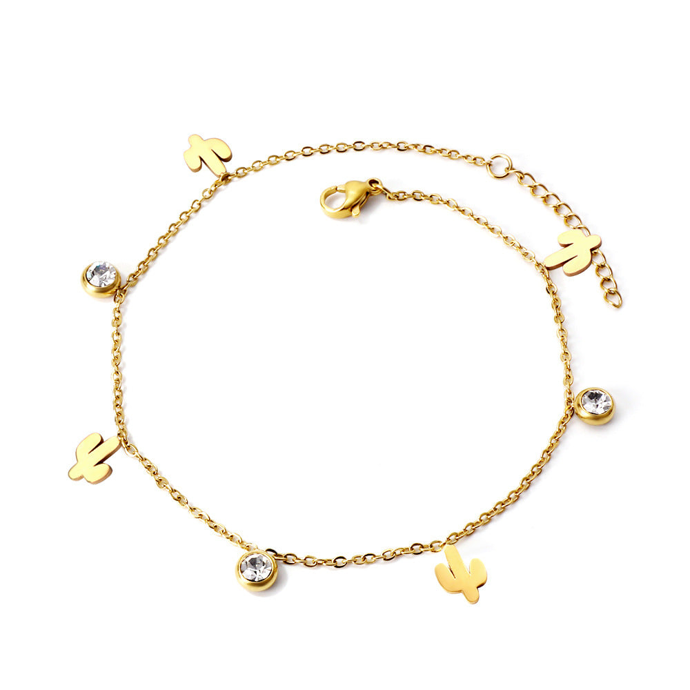 Damen Armband mit funkelnden Zirkonia und handgefertigten Anhängern Shop Nory