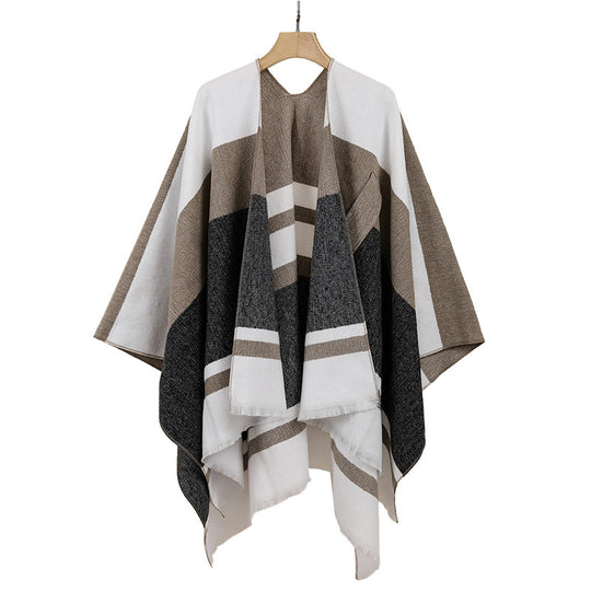 Damen Leichter Capeponcho aus Feinstrick mit geometrischem Blockstreifen-Design Shop Nory