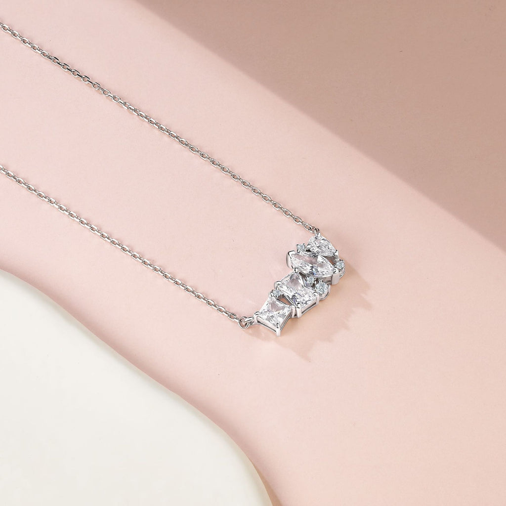 Damen Halskette mit funkelnden Zirkonia und kunstvollem Design Shop Nory