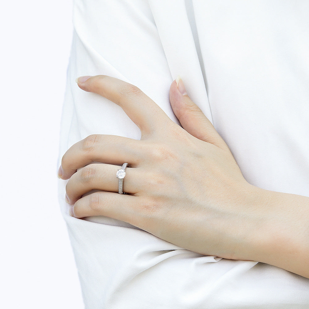 Damen Ring mit funkelndem Zirkonia-Besatz Shop Nory