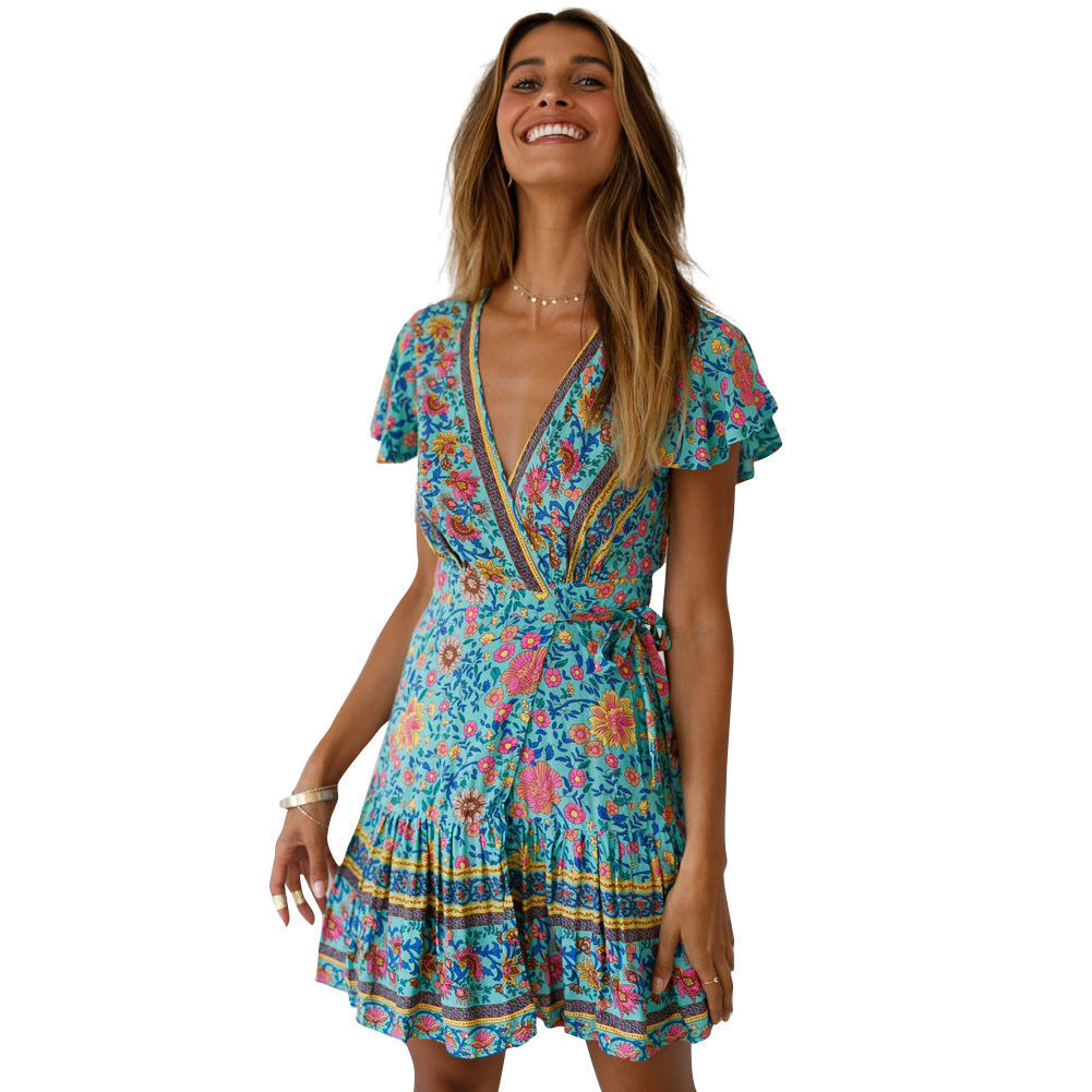 Damen Wickelkleid mit floralem Design und Rüschendetails