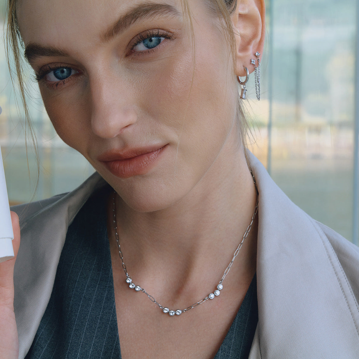 Damen Halskette mit eleganten Zirkonia-Elementen und hypoallergenem Edelstahl Shop Nory