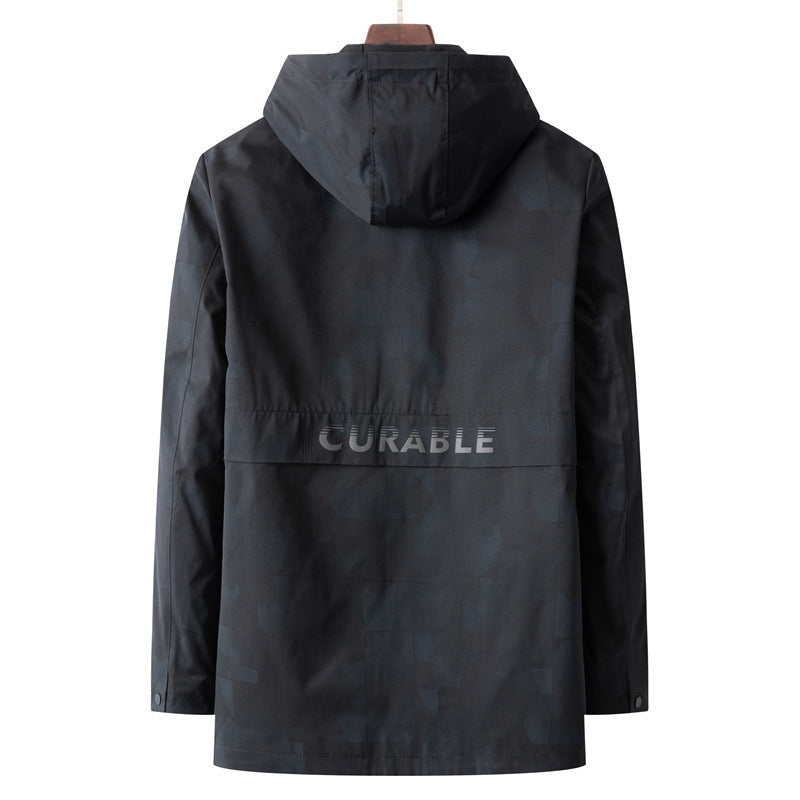 Herren Wasserdichte, atmungsaktive Stadtoverall-Jacke mit Kapuze und minimalistischer Utility-Optik Shop Nory