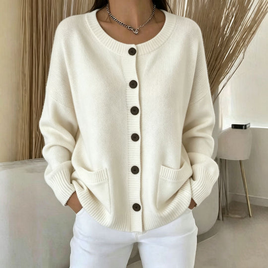 Damen Knopf-Cardigan mit Rundhals, aufgesetzten Taschen und Raglanärmeln Shop Nory