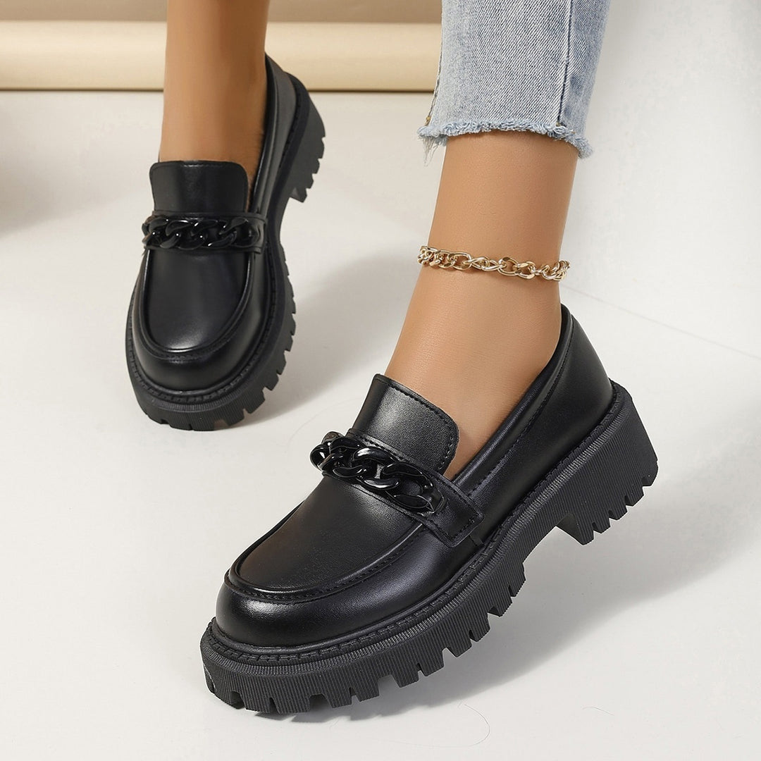 Damen Modische Slip-On-Loafer mit dicker Profilsohle und Kettenapplikation Shop Nory