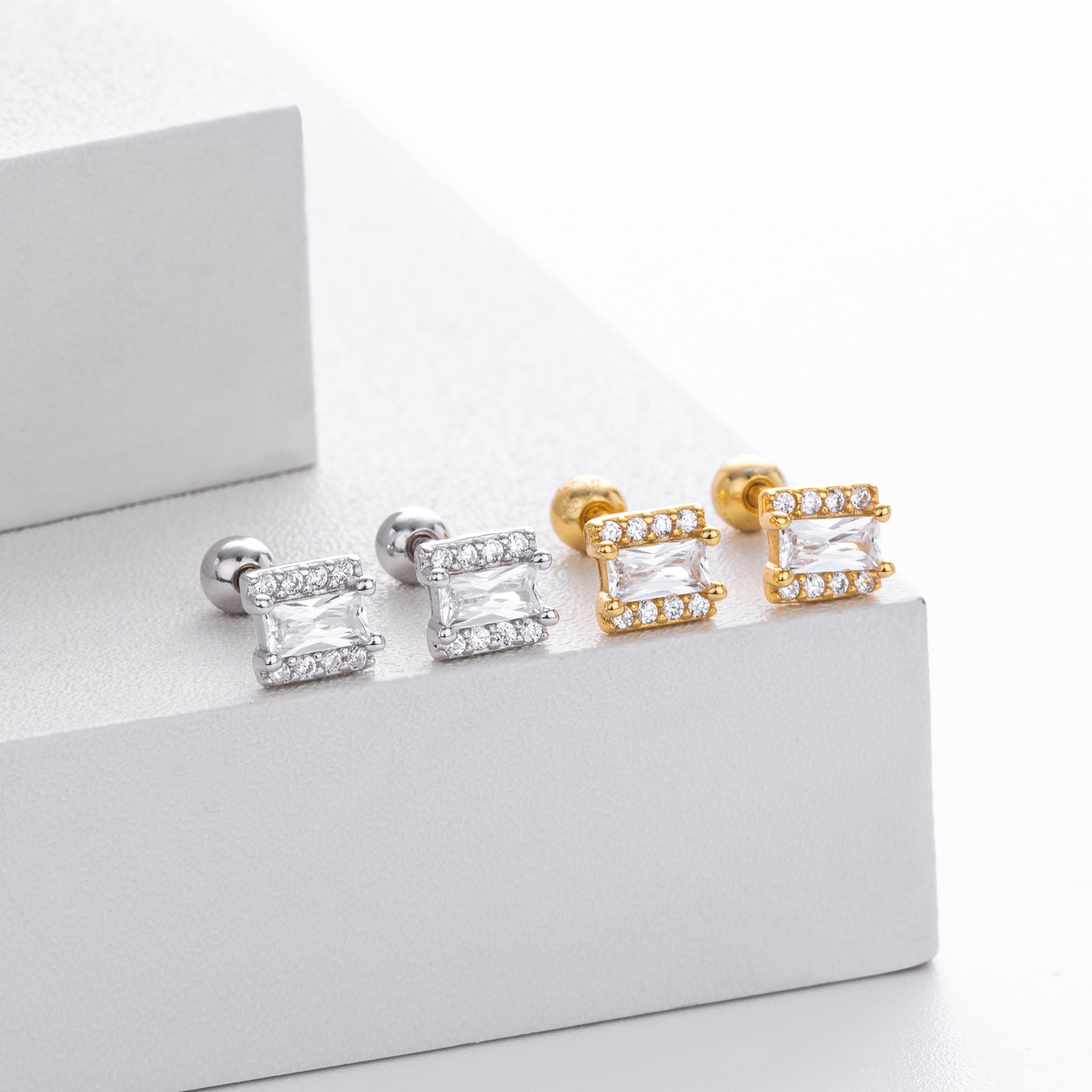 Damen Ohrstecker mit luxuriösem Zirkonbesatz aus hochwertigem 925 Sterling Silber Shop Nory 1782843087
