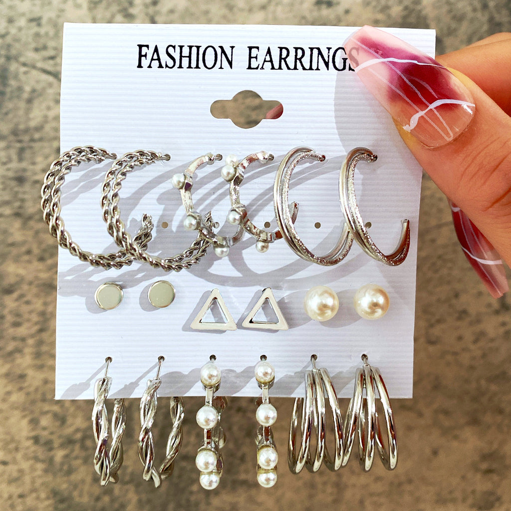Damen Ohrringe Set mit vielfältigen Designs und funkelnden Akzenten Shop Nory