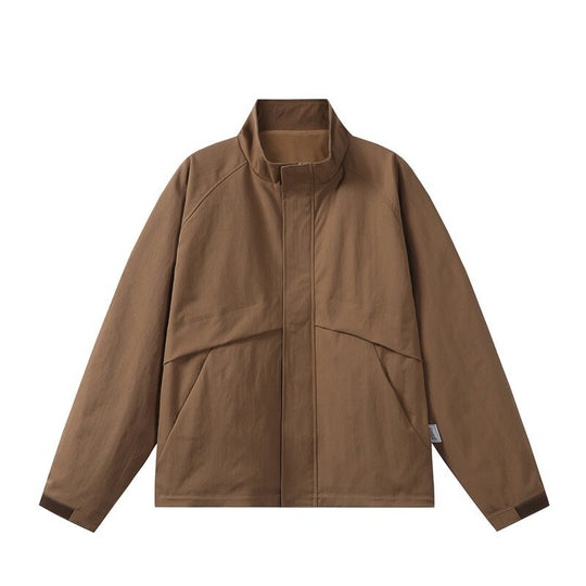 Herren Leichte Übergangsjacke im minimalistischen Field‑Style mit hohem Stehkragen und verdeckter Frontblende Shop Nory