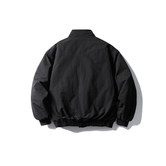 Unisex Boxy-wattierte Kurzjacke mit Funnelkragen und aufgesetzten Pattentaschen Shop Nory