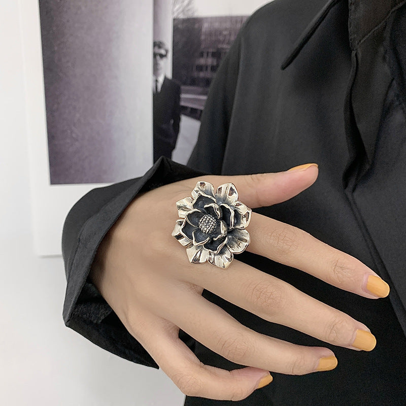 Damenring mit kunstvollem Blumen-Design Shop Nory