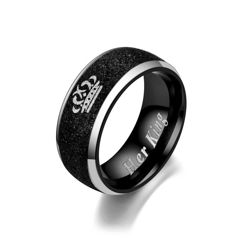 Herren Ring mit funkelndem Kristall-Design und eingravierter Botschaft Shop Nory