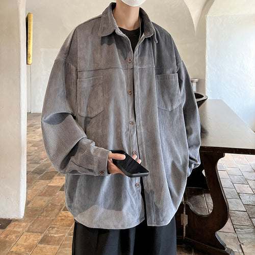 Herren oversized Kordhemdjacke mit aufgesetzten Brusttaschen, abgerundetem Saum und lockerer Silhouette Shop Nory