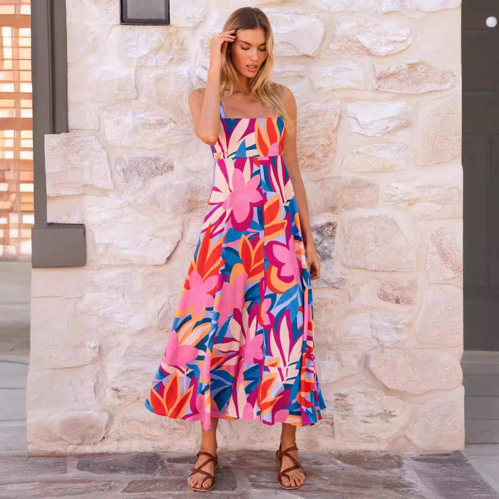 Damen Maxikleid im lShopnoryhaften floralen Design mit spielerischem Schnitt Shopnory
