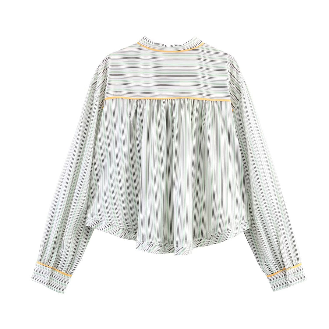 Damen Oversize-Bluse im Cropped-Schnitt mit Stehkragen, feinem Streifenmuster und Kontrastpaspel Shop Nory