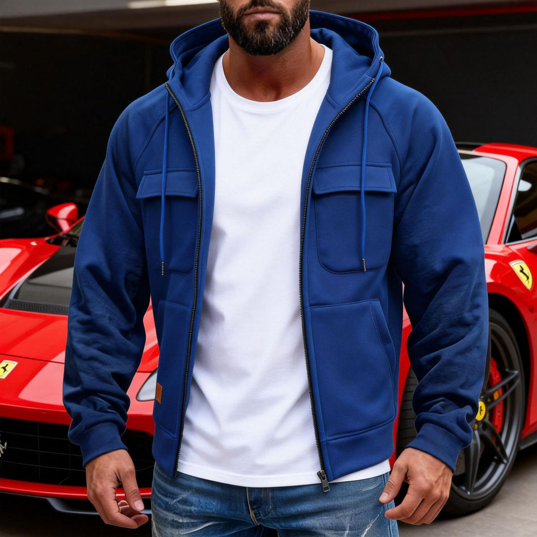 Herren Kapuzenjacke mit durchgehendem Reißverschluss, Brustklappen und moderner Slim‑Fit-Silhouette Shop Nory