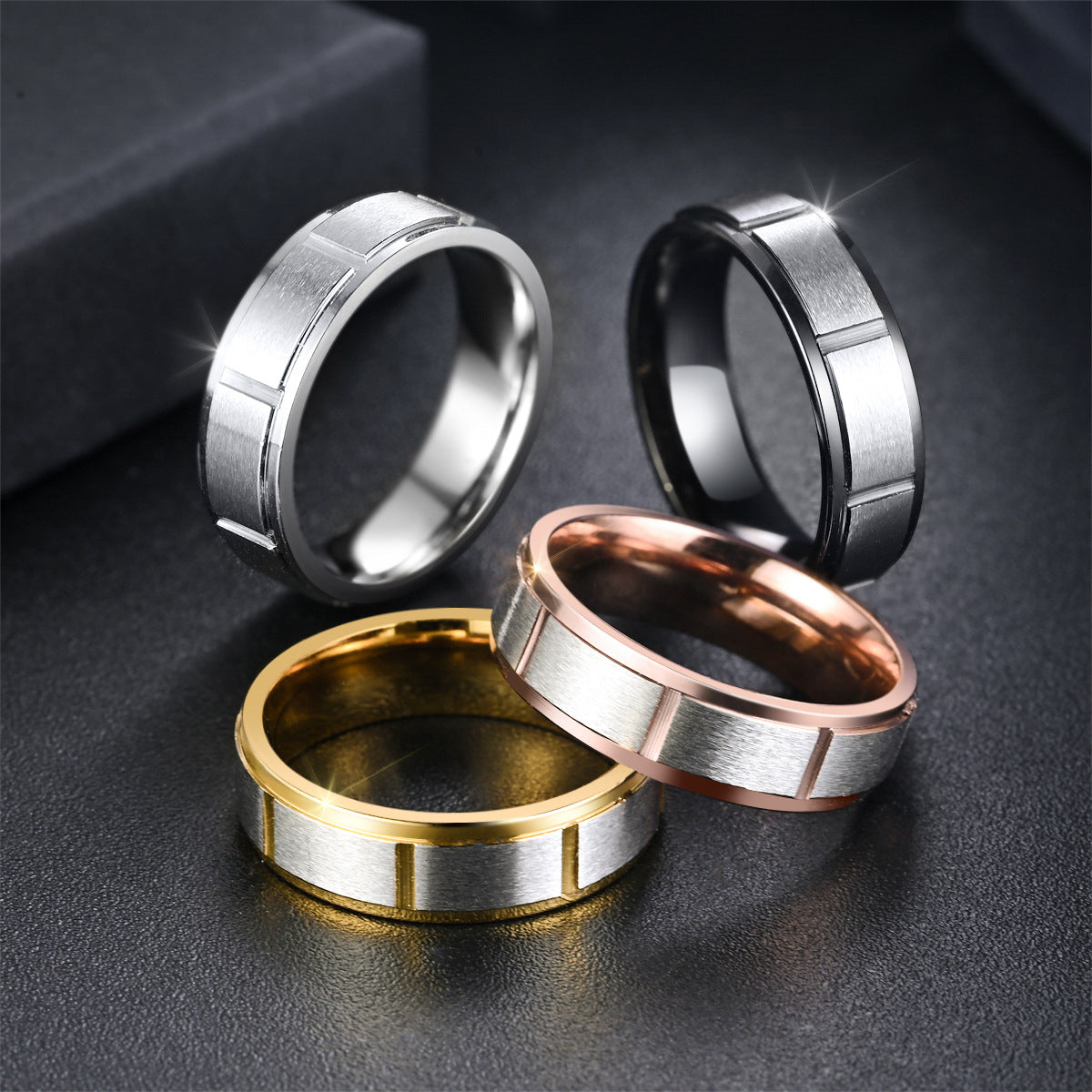 Herren Ring mit modernem, zweifarbigen Oberflächenfinish Shop Nory