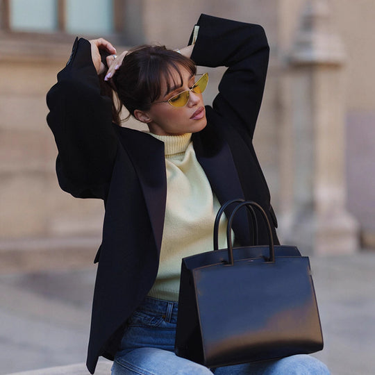 Damen Kompakte strukturierte Handtasche mit Doppelgriff und minimalistischem Design Shop Nory
