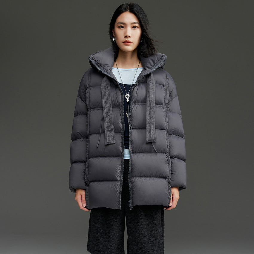 Damen Boxy-Steppjacke mit übergroßem Thermokragen und dekorativen Kordel-Details Shop Nory