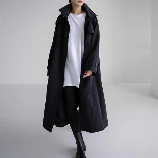 Damen Langer Oversize-Dustercoat mit Cape‑Passe, Tunnelzug‑Taillierung und hohem Stehkragen Shop Nory