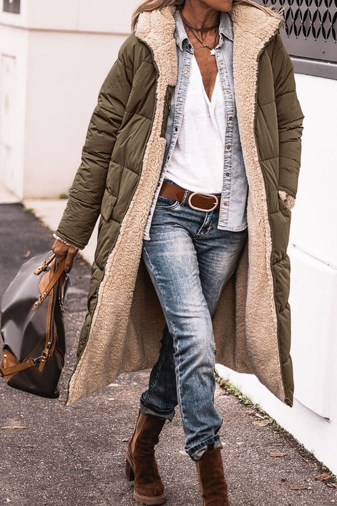 Damen gesteppte Quiltjacke mit Stehkragen und aufgesetzten Taschen Shop Nory