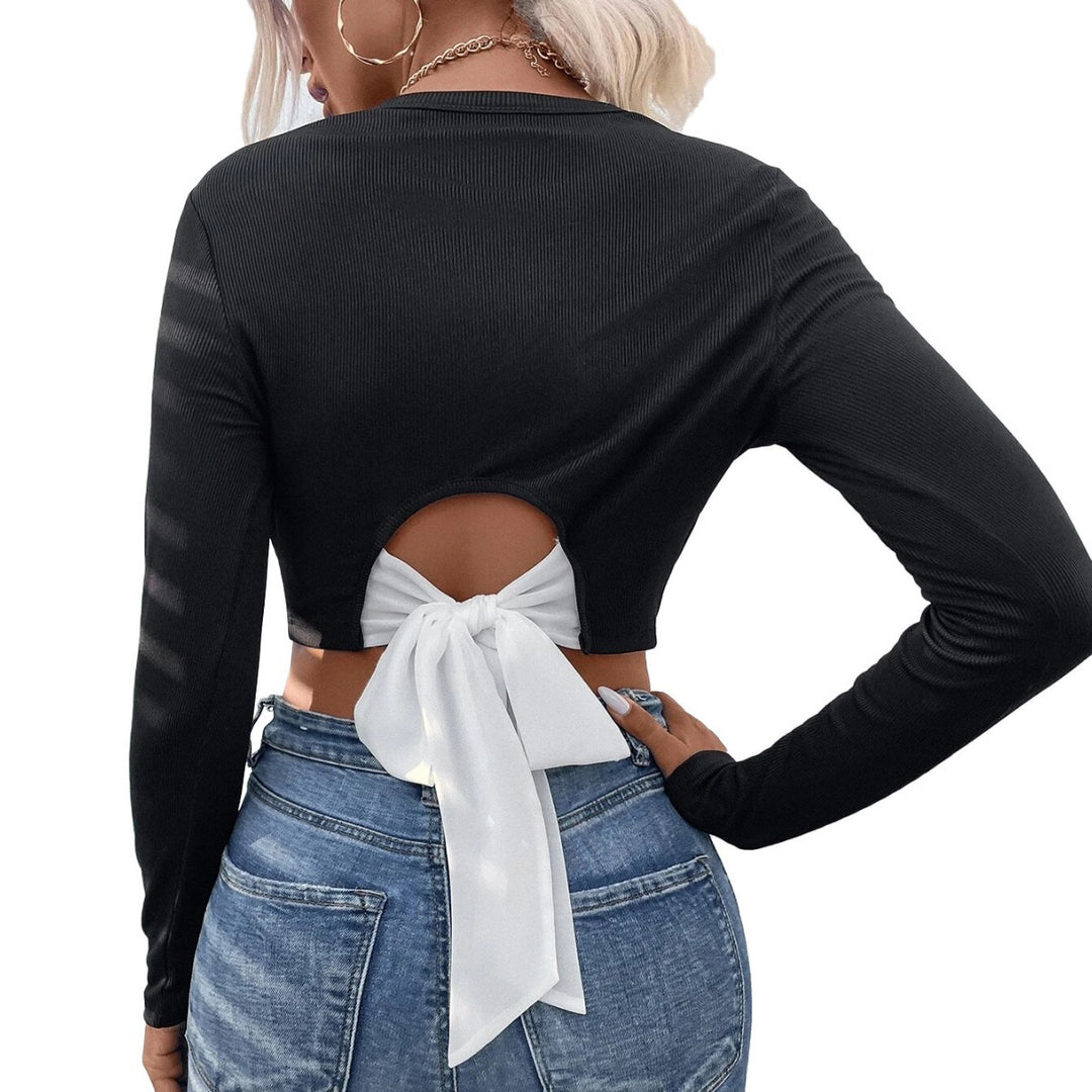 Damen figurnahes geripptes Crop-Longsleeve mit Rundhalsausschnitt und formstabiler Stretchfaser Shop Nory