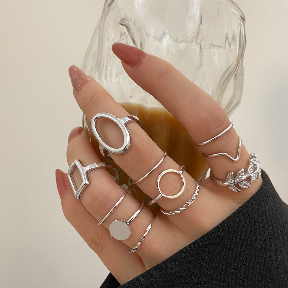 Damen Ring-Set mit variierenden Designs und edlen Akzenten Shop Nory