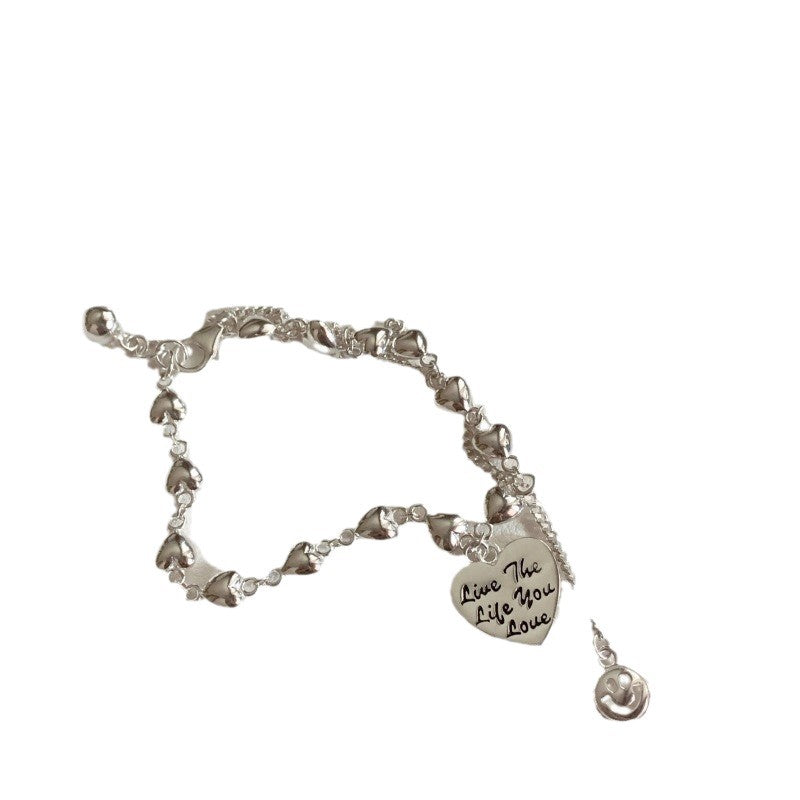 Damenarmband mit herzförmigem Anhänger aus hochwertigem Silber und verspieltem Design Shop Nory