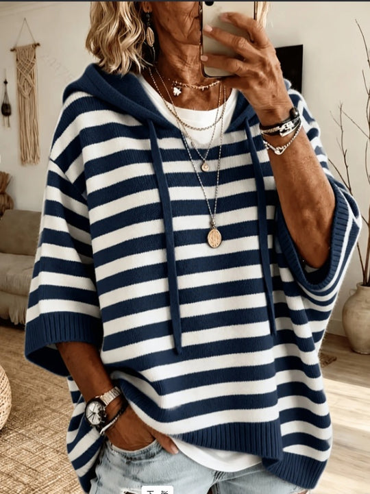 Damen Oversize Strickponcho mit Kapuze und kurzen Ärmeln Shop Nory