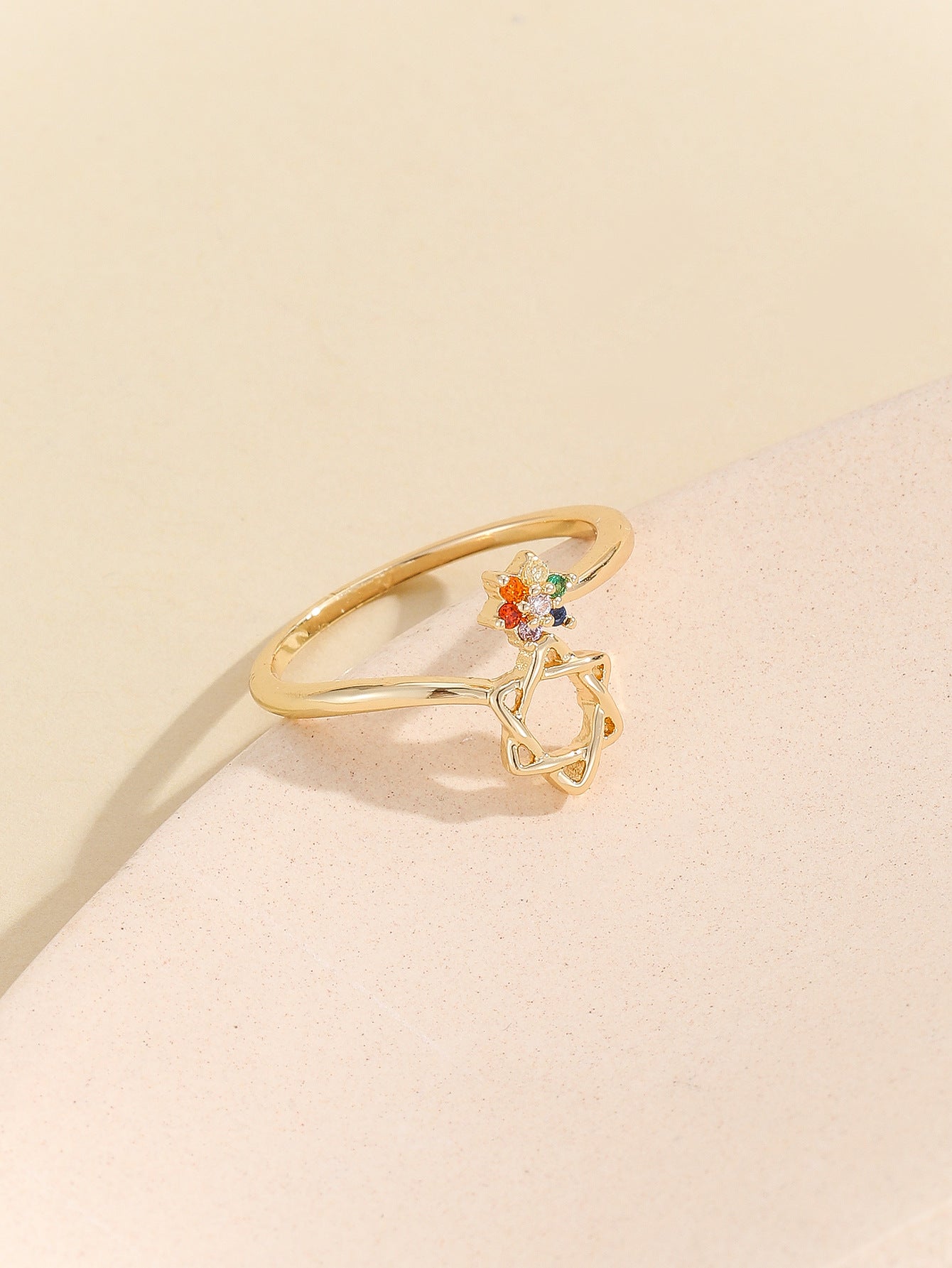 Damenring mit floralem und buntem Kristalldesign Shop Nory