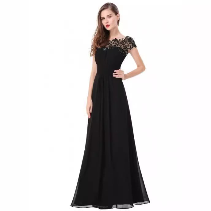Damen Elegantes Maxikleid mit Spitzenoberteil und fließendem Rock