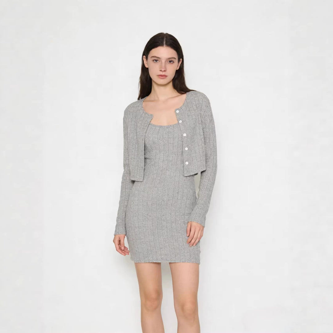 Damen Geripptes Strick-Kleid mit passendem Kurzcardigan Shop Nory