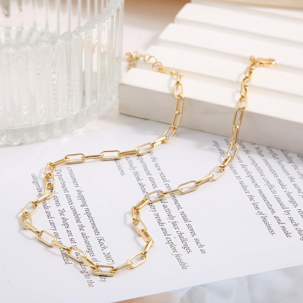 Damen Halskette mit modernen Gliederdesigns und eleganter Ausstrahlung Shop Nory